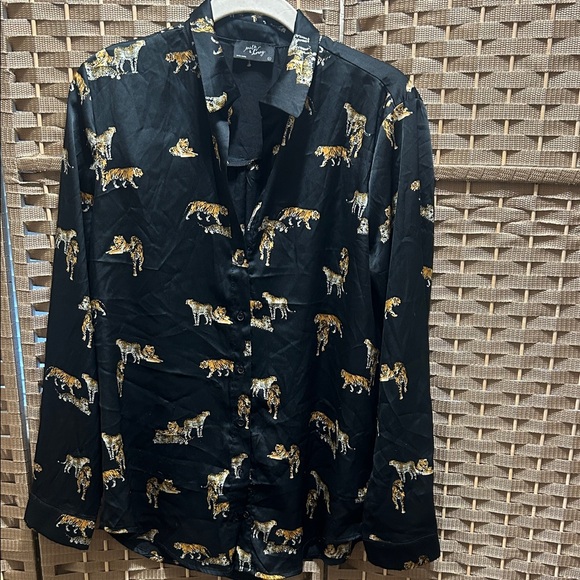 Milk & Honey Tops - Milk & Honey s Black Tiger Print Button-Up Shirt